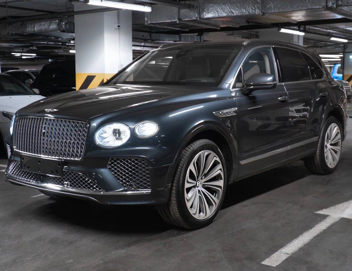 Bentley Bentayga Atelier